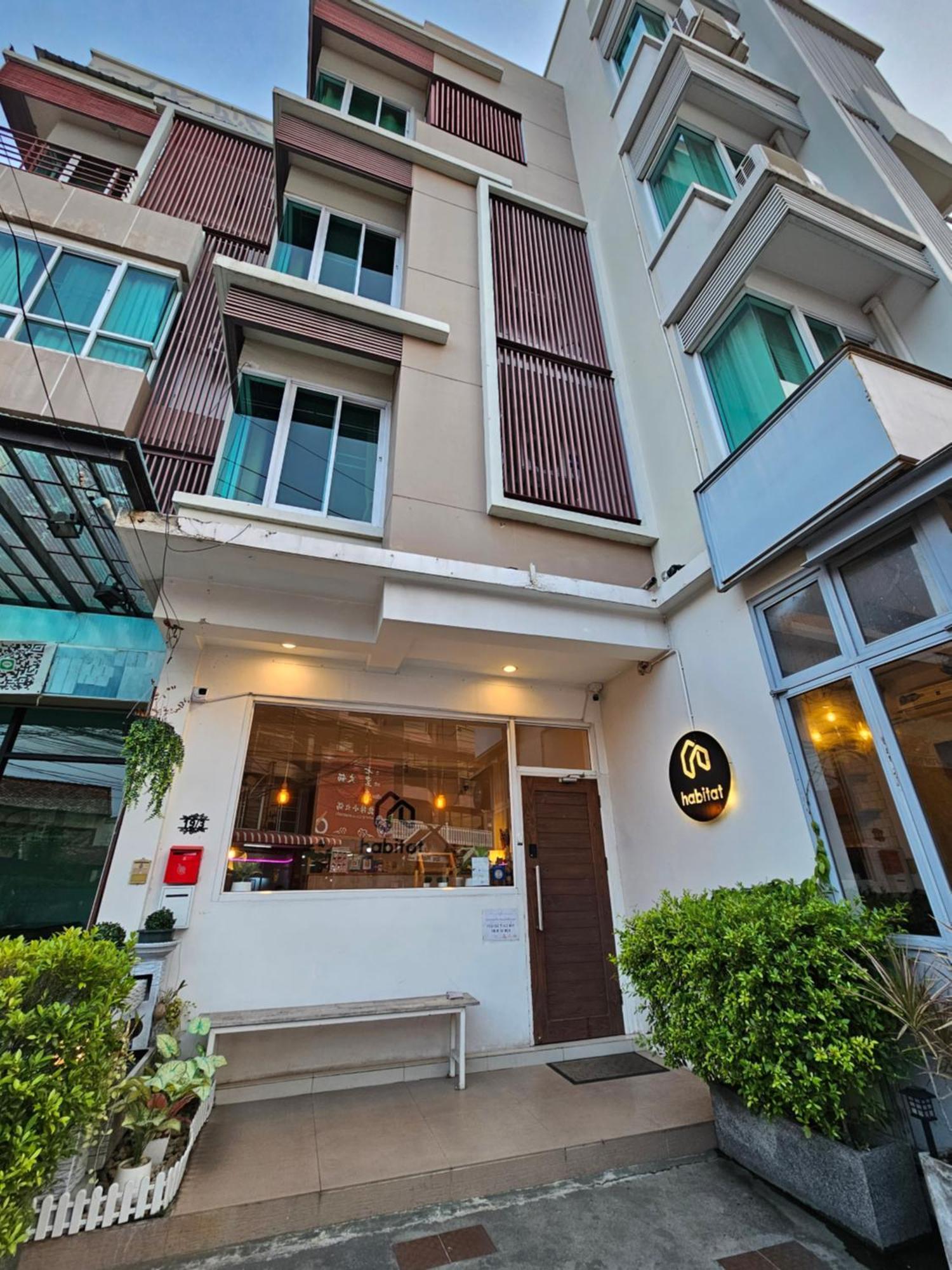 Habitat Hotel Chiang Mai Buitenkant foto
